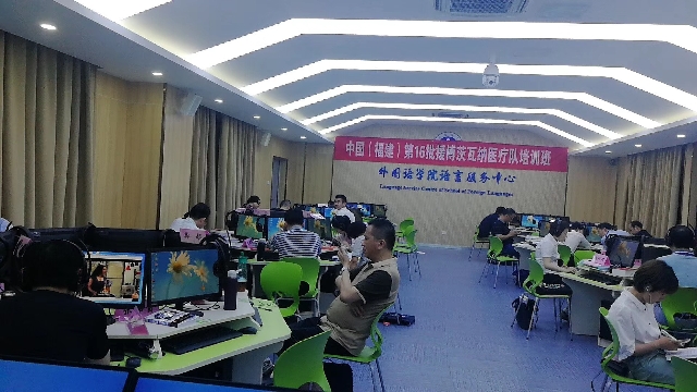 福建医科大学专业实训室顺利投入使用