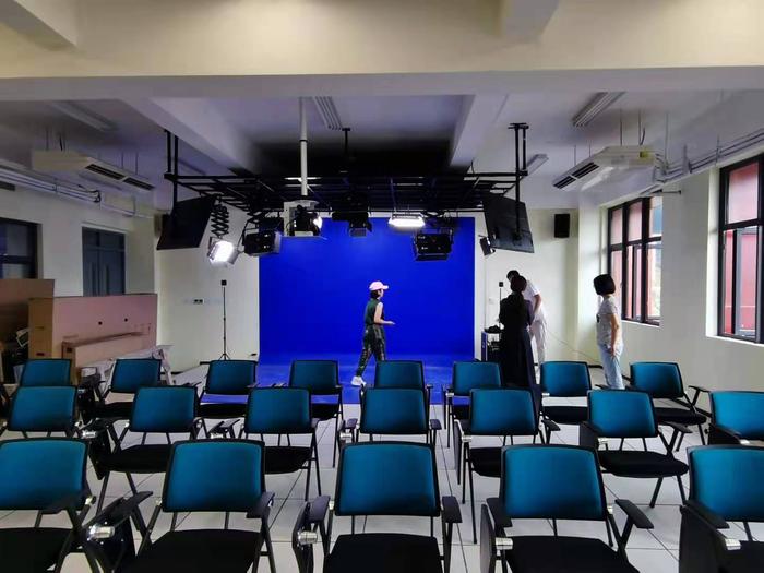 莆田学院新型VR沉浸式情景实验室