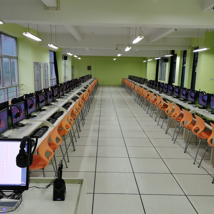 福州大学虚拟云计算机语言综合实验室